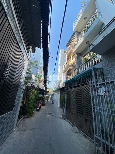 KDC Hiện Hữu, Huỳnh Tấn Phát, Phú Thuận, 4x11m
