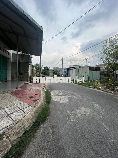 Lô đât đẹp ở Tân Đông Hiệp Dĩ An DT150m2 Giá 1ty3 Sang Tên SHR