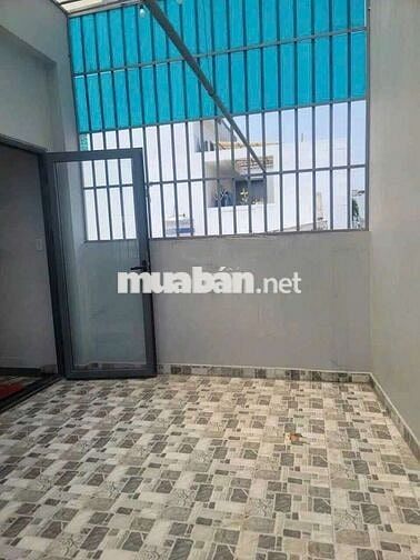 Cho thuê nguyên căn mới đẹp, rộng rãi, 3pn có nội thất, Đs 1, P13 GV