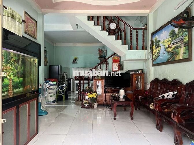 BÁN NHÀ 2 TẦNG MẶT TIỀN GẦN TRUNG TÂM HÀNH CHÍNH – DĨ AN, BÌNH DƯƠNG