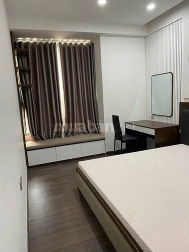 Chungcư Miếu Nổi, Vũ Huy Tấn, BT: 95m2, căn góc, 3p ngủ, full nt, 13tr