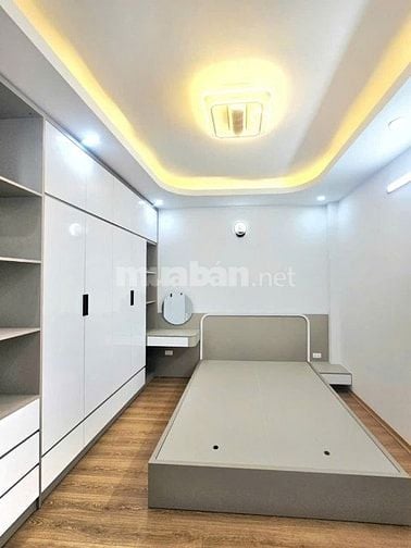 Nhà Phố Hồ Đắc Di, gần hồ, ngõ thông các ngả, ôtô đỗ cổng, DT 38x7T