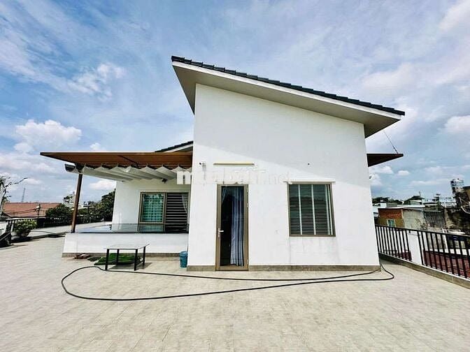 Biệt thự vườn 1/Nguyễn Thị Thảnh-Thới Tam Thôn-Hóc Môn.Dt 711m2~22,5ty
