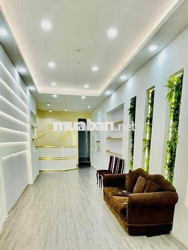 MẶT TIỀN HUỲNH VĂN BÁNH, P.11, Phú Nhuận, 4.5x20m, 4 tầng