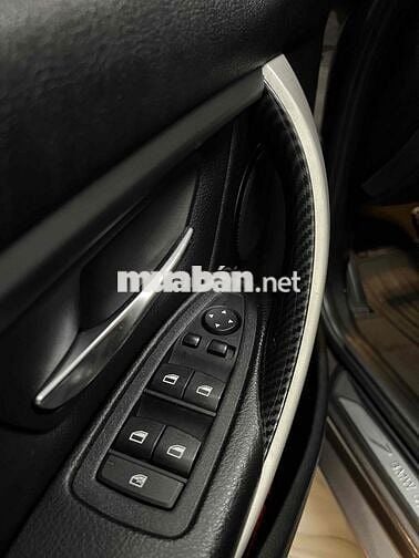 BMW 320i sx 2013  xe zin chất ít đi