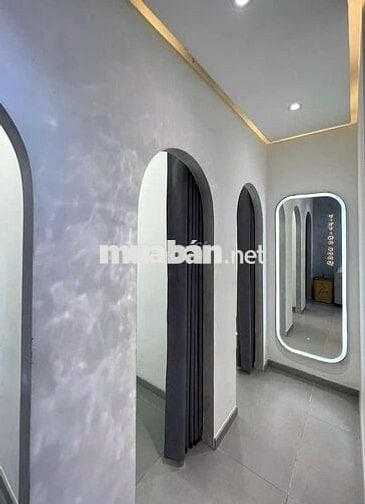 CỰC HOT – SIÊU PHẨM VIP–216D Lê Văn Sỹ Phú Nhuận - ốp kính sàn suốt!!