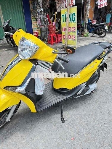 vespa Vàng Liberty Mới đẹp rẻ