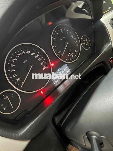 BMW 320i sx 2013  xe zin chất ít đi