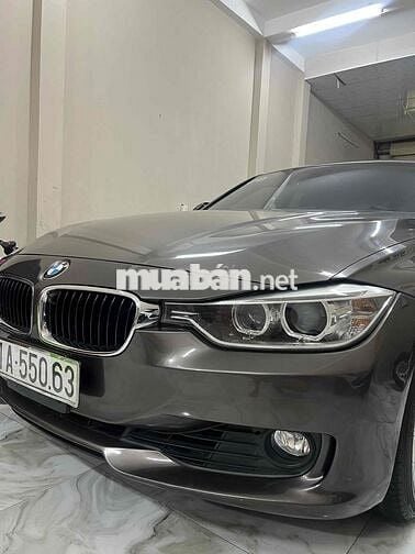 BMW 320i sx 2013  xe zin chất ít đi
