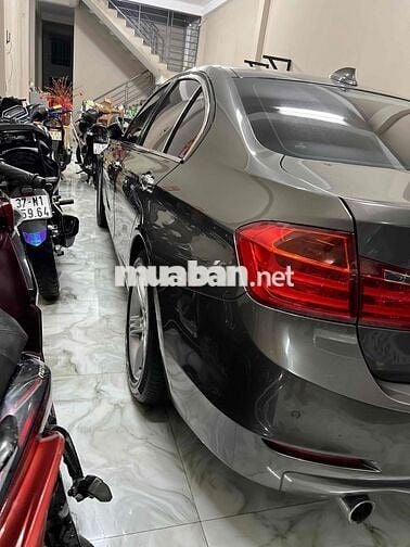BMW 320i sx 2013  xe zin chất ít đi