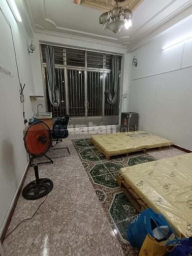 Cần người ở ghép 188 Đinh Bộ Lĩnh,đủ nội thất cơ bản, 1.6tr bao hết