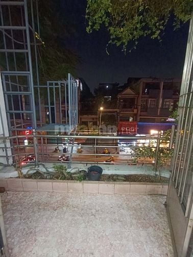 Cần người ở ghép 188 Đinh Bộ Lĩnh,đủ nội thất cơ bản, 1.6tr bao hết