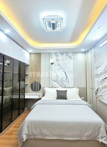 Nhà Phố Hồ Đắc Di, gần hồ, ngõ thông các ngả, ôtô đỗ cổng, DT 38x7T