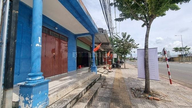 Shophouse cho thuê tọa lạc tại Đường 329, Hồ Tràm