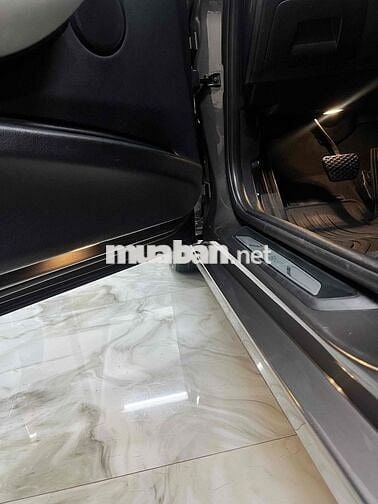 BMW 320i sx 2013  xe zin chất ít đi