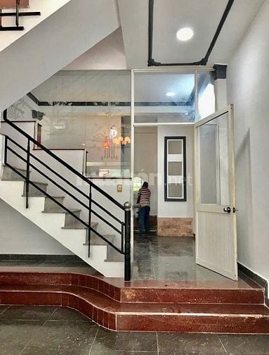 Bán nhà 3 tầng mặt tiền 81 Cách Mạng, Q. Tân Phú