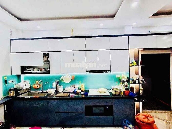 NHÀ ĐẸP KIM GIANG_HOÀNG MAI - SỔ VUÔNG A4 - 30M RA MẶT PHỐ