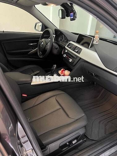 BMW 320i sx 2013  xe zin chất ít đi