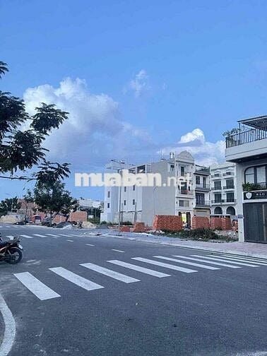 HẺM NHỰA 8M VỈA HÈ - 55 TÂY LÂN - 4 x 13m - GPXD 5 LẦU SÂN THƯỢNG - 3.