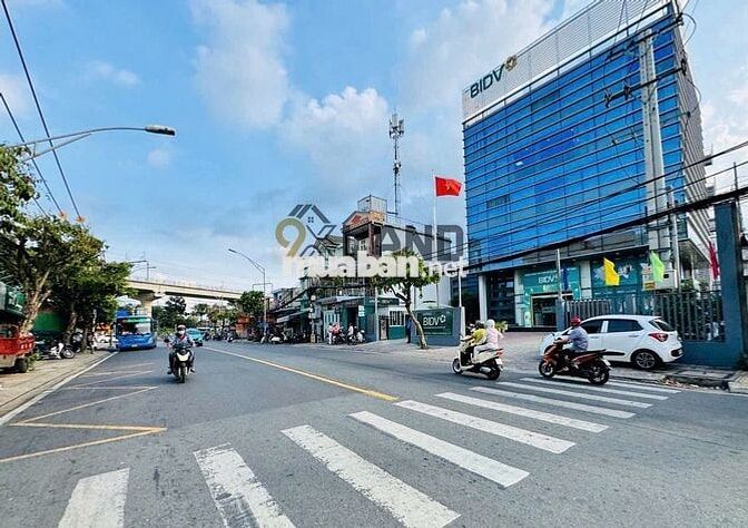 ĐẤT 2 MT - KHU VIP BÌNH THỌ - ĐẶNG VĂN BI - gần GA METRO - NGANG 7M