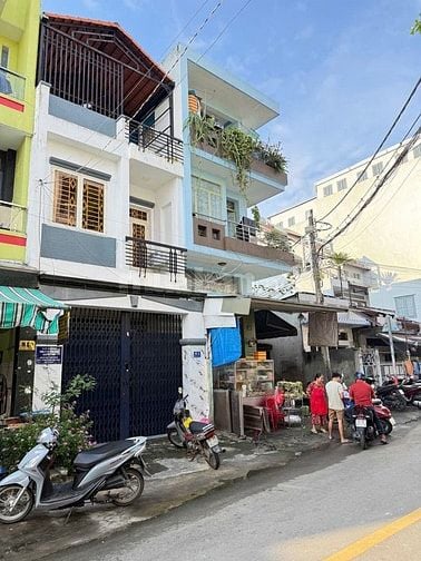 Bán nhà 3 tầng mặt tiền 81 Cách Mạng, Q. Tân Phú