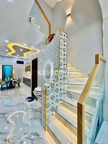 Siêu phẩm nhỉnh 3tỷ Quang Trung 64m2 ( 4m*16m ) SHR đường 6m 1T2L ST