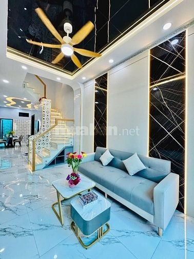 Siêu phẩm nhỉnh 3tỷ Quang Trung 64m2 ( 4m*16m ) SHR đường 6m 1T2L ST