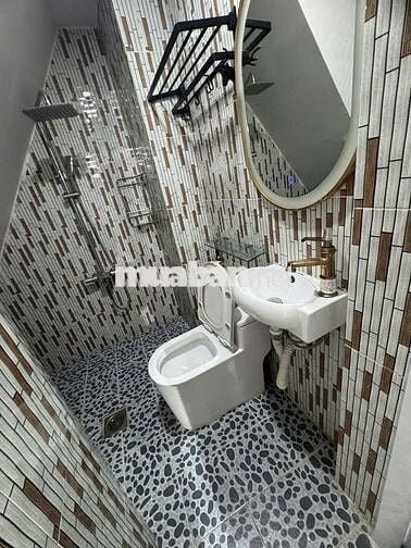 👉Nhà đẹp chủ bán gấp - Giá rẻ - Nhiều phòng ngủ (4 tầng)
