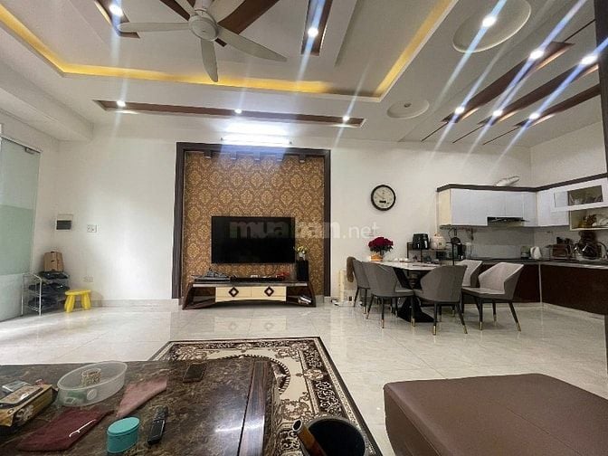 Bắt trọn cơ hội vàng–Nhà trung tâm Tân Bình, Phan Đình Giót chỉ 4tỷ08!