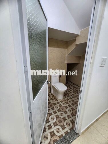CHO THUÊ NHÀ NGUYÊN CĂN HÙNG VƯƠNG PHƯỜNG 9 ĐÀ LẠT - 4PN, SÂN ĐẬU Ô TÔ