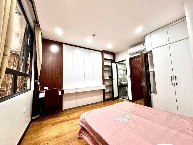 Bán nhà khu phân lô Kim Đồng , Dt 62 , Mt 5,6m nhà mới 7t thag máy 