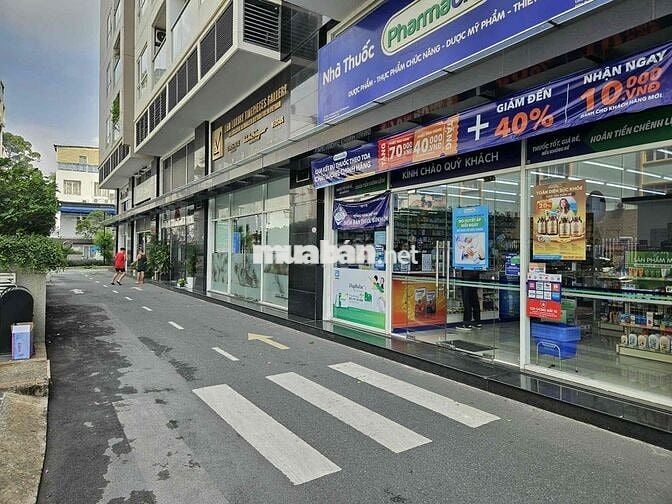 Bán Shop house gần sân bay 130m2 giá 7,2 tỷ bao phí.