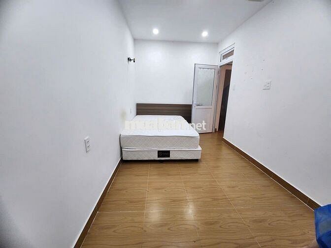 CHO THUÊ NHÀ NGUYÊN CĂN HÙNG VƯƠNG PHƯỜNG 9 ĐÀ LẠT - 4PN, SÂN ĐẬU Ô TÔ