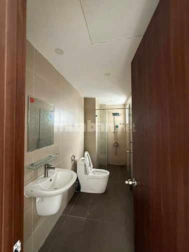  Carillon 2,Trịnh Đình Thảo,Tân Phú  căn 3p, 2wc chỉ 10,5tr