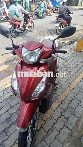 Cần bán e xe này do nhà chật