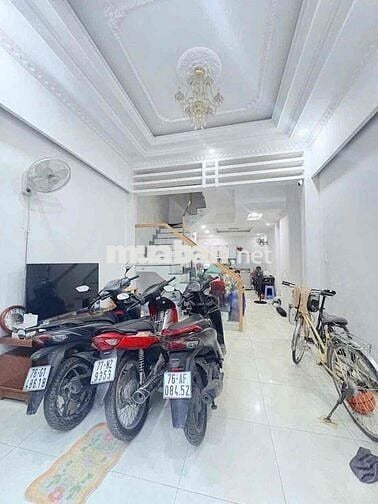 Cho thuê nhà mới 4x14m, 1 trệt 3 lầu, hẻm ô tô, Tô Hiệu – Tân Phú