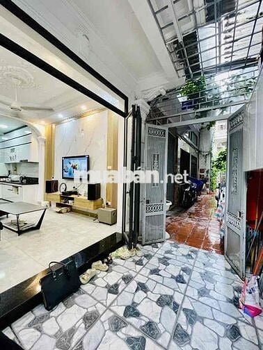 GIÁ TỐT KHU VỰC LÁNG - GẦN PHỐ - 35m2 - CHÍNH CHỦ