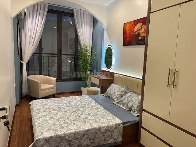 Chỉ Hơn 6Tỷ-Căn Nhà Hoa Hậu 4Tầng Phố Lê Đại Hành-Ngay VinCom Bà Triệu