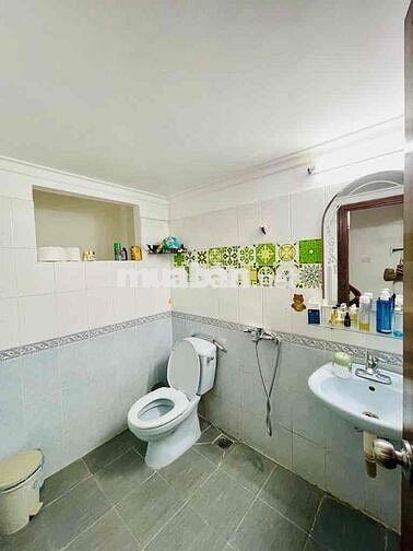 GIÁ TỐT KHU VỰC LÁNG - GẦN PHỐ - 35m2 - CHÍNH CHỦ