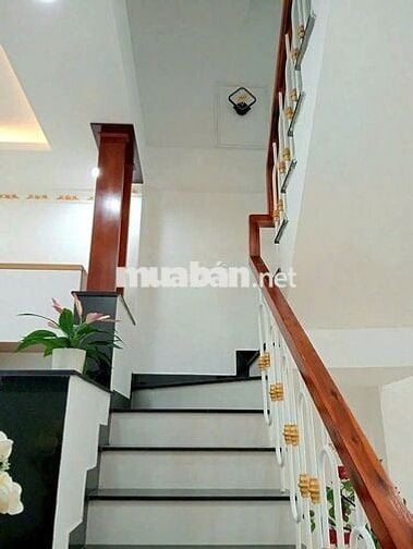 Cho thuê nhà HXH 373/5A Lý Thường Kiệt P.9 Q.Tân Bình