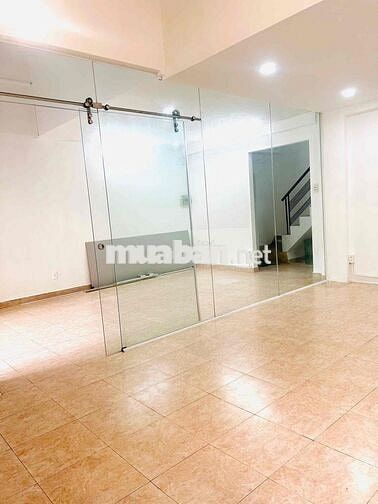 Cho thuê tầng Trệt KD CC Sơn Kỳ 13tr cọc 2 tháng