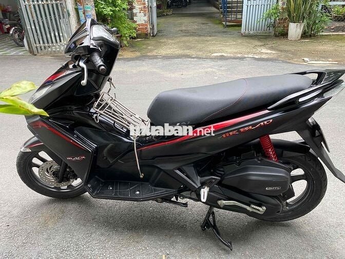 cần bán xe airblade 2013 như hình