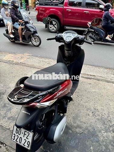 🔵🔵 SH Mode đỏ đen T11/2016 khoá Smarkey có góp
