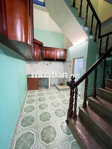 Nhà Mới Sơn Đg Số 3 P9: trệt lầu lửng, 3pn, 2wc