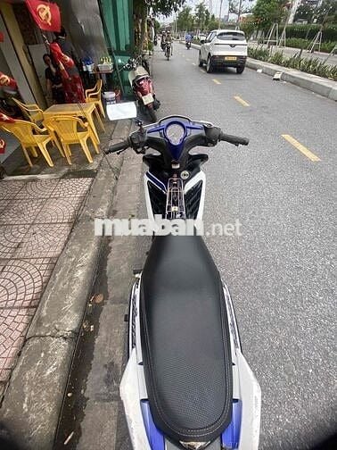 Cần bán exciter 135 màu xanh trắng