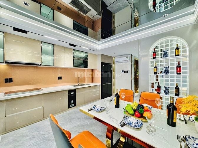 Siêu phẩm lên sóng nhỉnh 4tỷ đường 59 hẻm lớn 7m có vỉa hè, thang máy