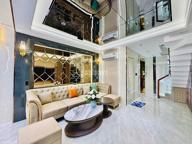 Siêu phẩm lên sóng nhỉnh 4tỷ đường 59 hẻm lớn 7m có vỉa hè, thang máy