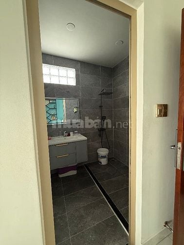 CHO THUÊ GẤP NHÀ CHÍNH CHỦ P9 Q8 LÀM VĂN PHÒNG, SPA, NHA KHOA. CAPHE