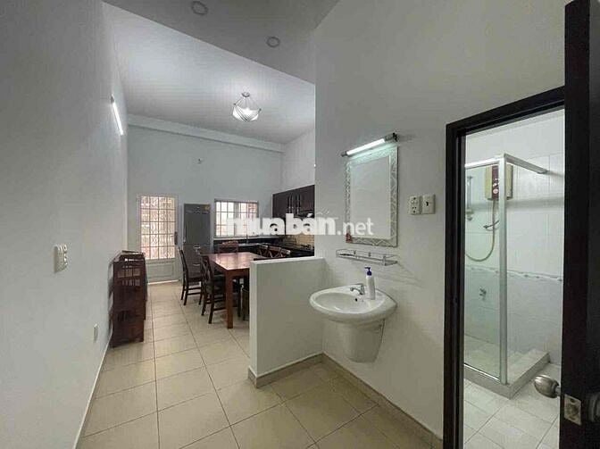 (Q8)NHÀ CHO THUÊ NGUYÊN CĂN TẠ QUANG BỬU-FULL NỘI THẤT-25 TRIỆU