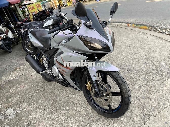 yamaha r15